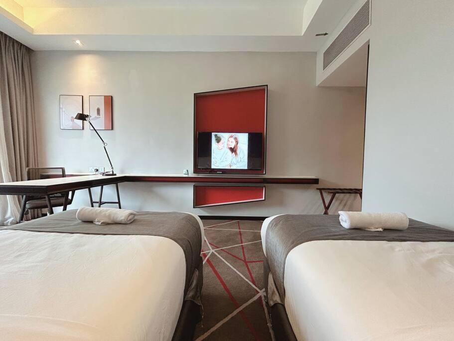 קואלה לומפור M101 Klcc Kl City King Suites By Livin מראה חיצוני תמונה